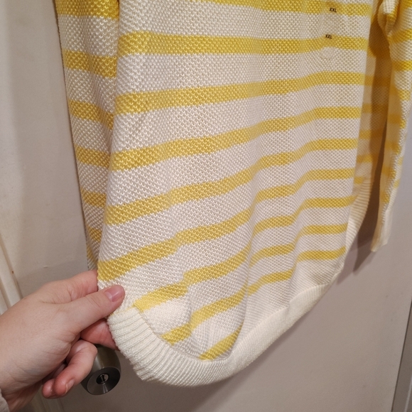 GAP NWT Women's Yellow Stripe Rounded Hem Cotton Pullover Sweater Sz XXL Preppy - Picture 5 of 7
